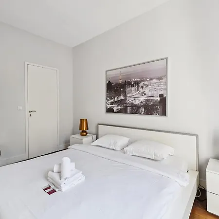 Champs-elysees & Arc De Triomphe - Cityapartmentstay Lejlighed Paris