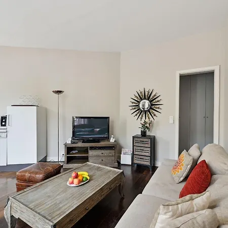 Chic Apartment Near Arc De Triomphe Apartamento