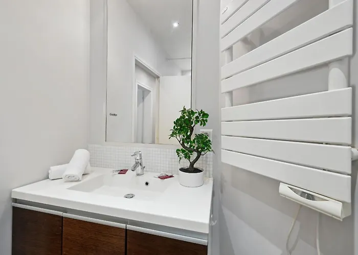 Chic Apartment Near Arc De Triomphe Apartamento