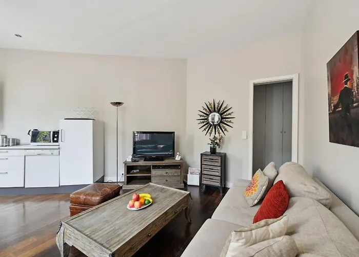 Chic Apartment Near Arc De Triomphe Apartamento